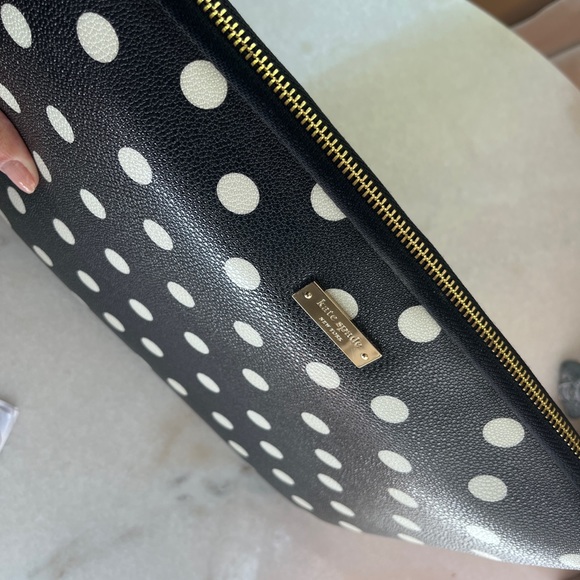 Kate Spade Zipper Padded Case Black White Polka Dots Laptop iPad Tablet Case - Picture 5 of 6